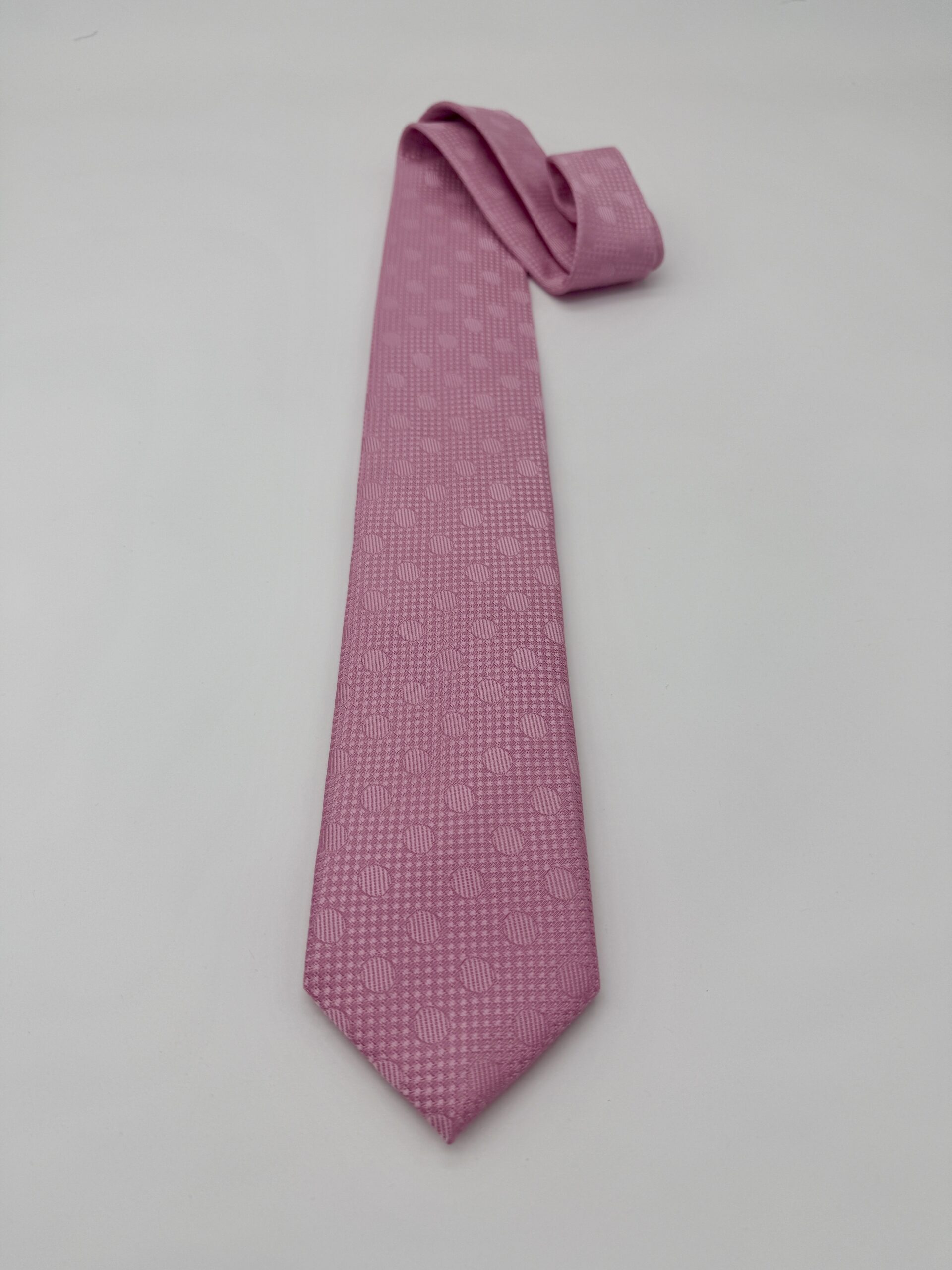 100% Silk Tie Ready To Wear - Woven - Pink - Geo Pattern - Hand Made In Italy - Image 3