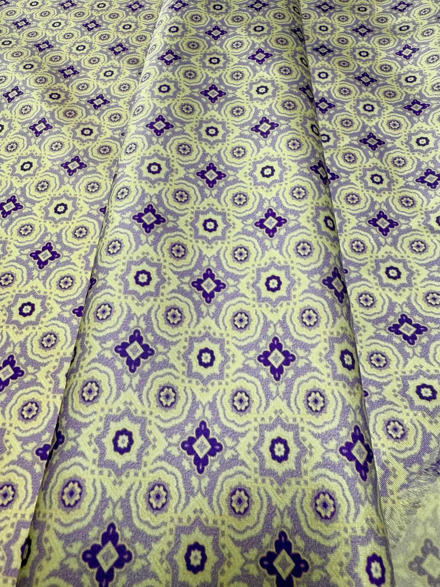 100% Silk Tie Made To Measure - Violet - Stripe Pattern - Hand Made In Italy