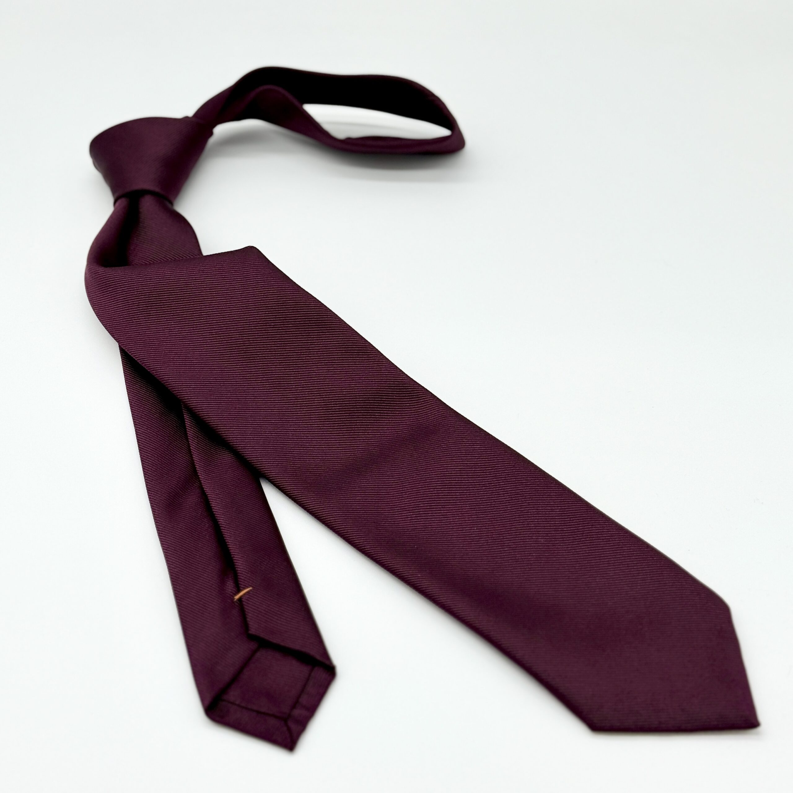 100% Silk Tie Ready To Wear - Woven - Red - Solid Pattern - Hand Made In Italy - Image 3