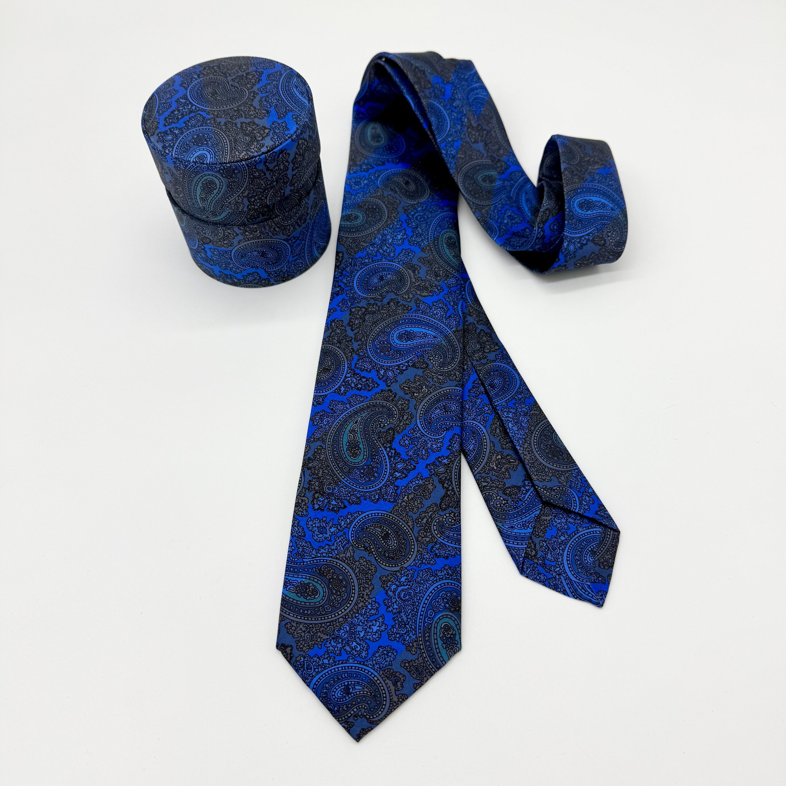 100% Silk Tie Ready To Wear - Print satin - Blue - Paisley Pattern - Hand Made In Italy - Image 3