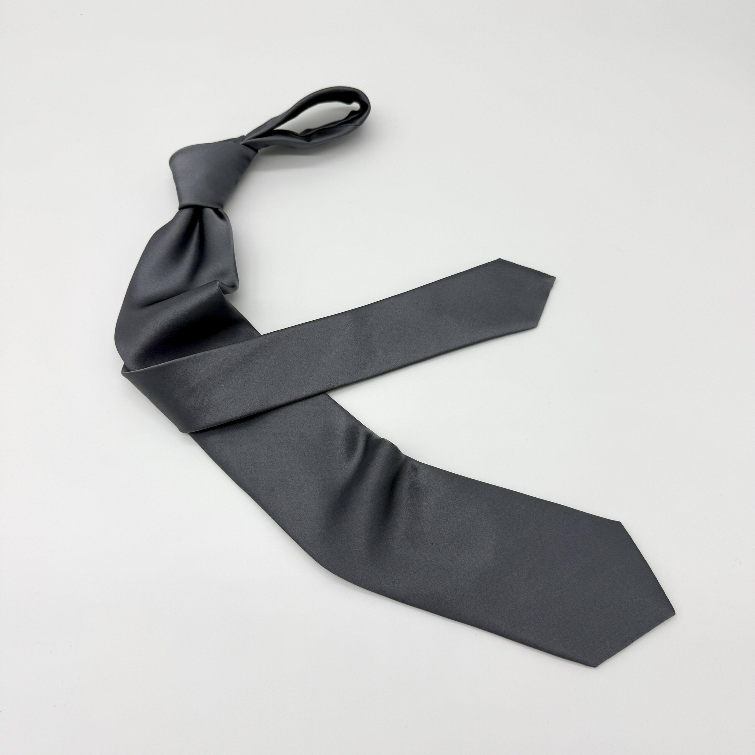 100% Silk Tie Ready To Wear - Print satin - Gray - Solid Pattern - Hand Made In Italy - Image 3