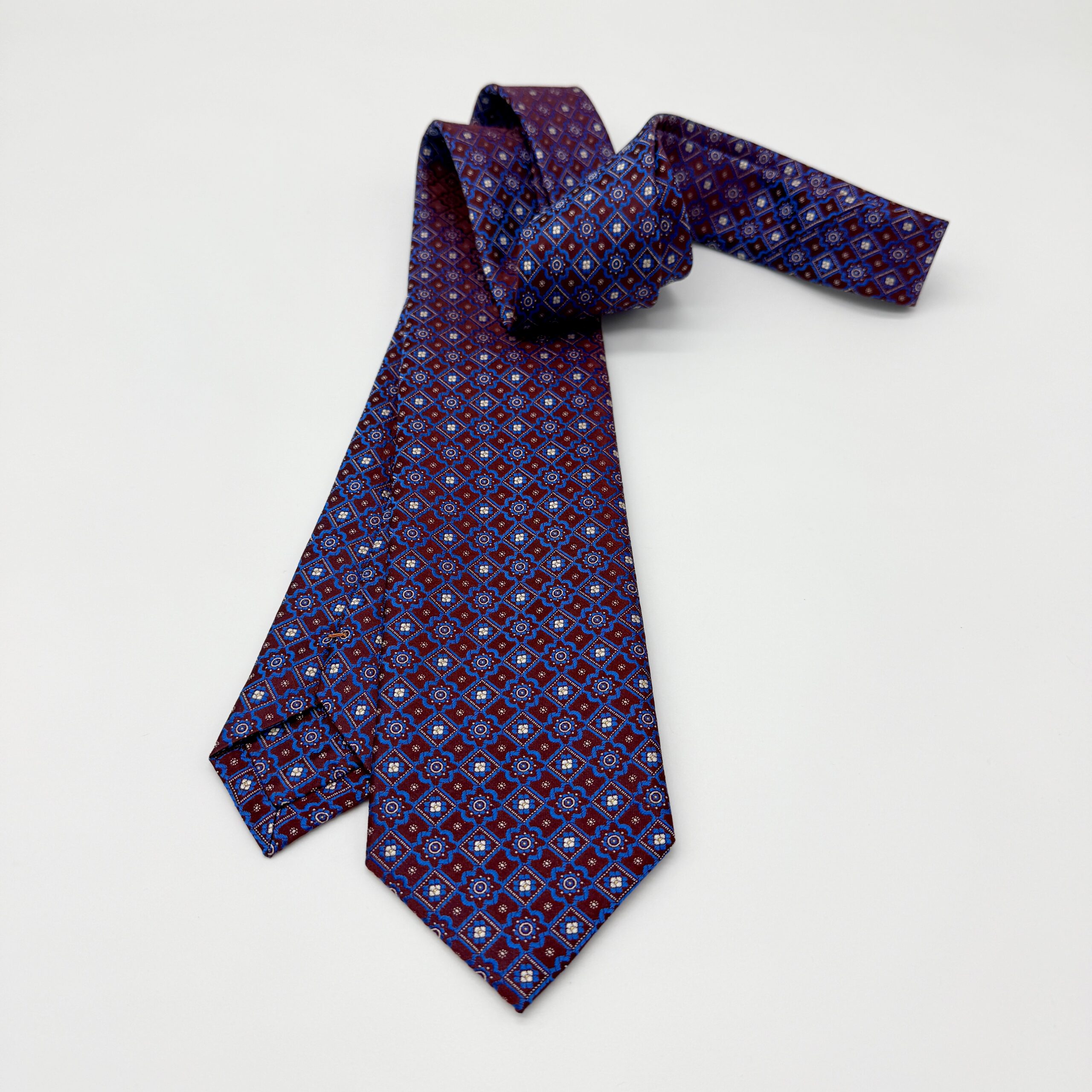 100% Silk Tie Ready To Wear - Woven - Violet - Geo Pattern - Hand Made In Italy
